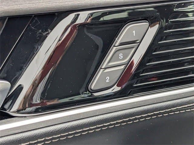 new 2026 Jeep Grand Wagoneer L car, priced at $71,100