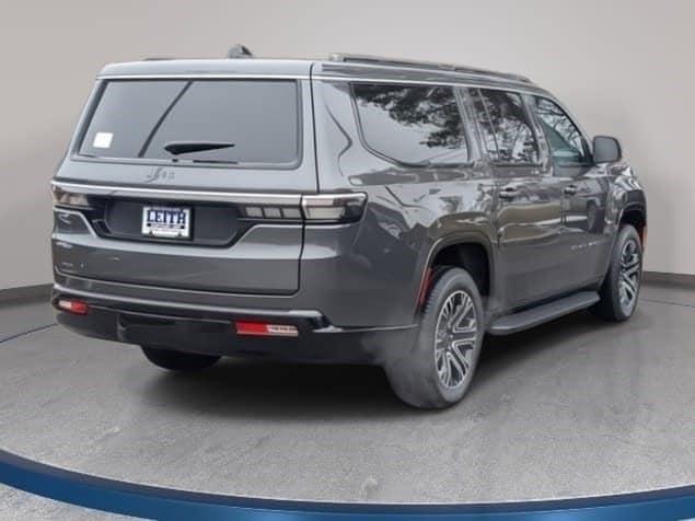 new 2026 Jeep Grand Wagoneer L car, priced at $72,701