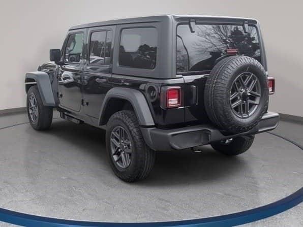 new 2026 Jeep Wrangler car, priced at $44,773