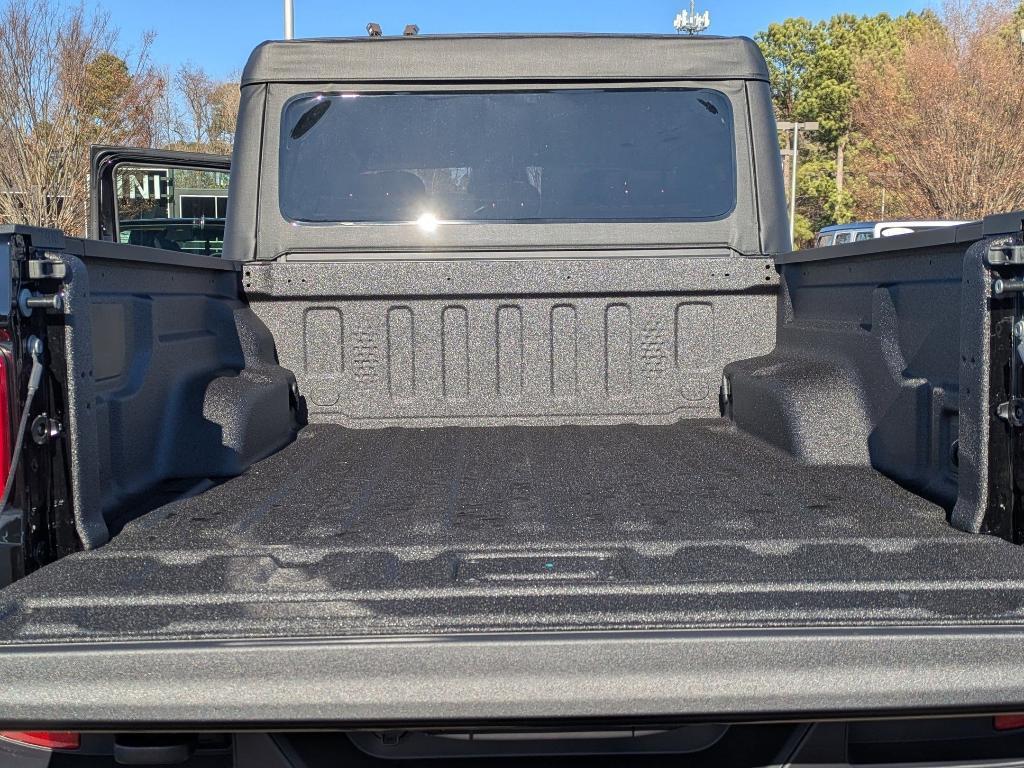 new 2026 Jeep Gladiator car, priced at $48,355