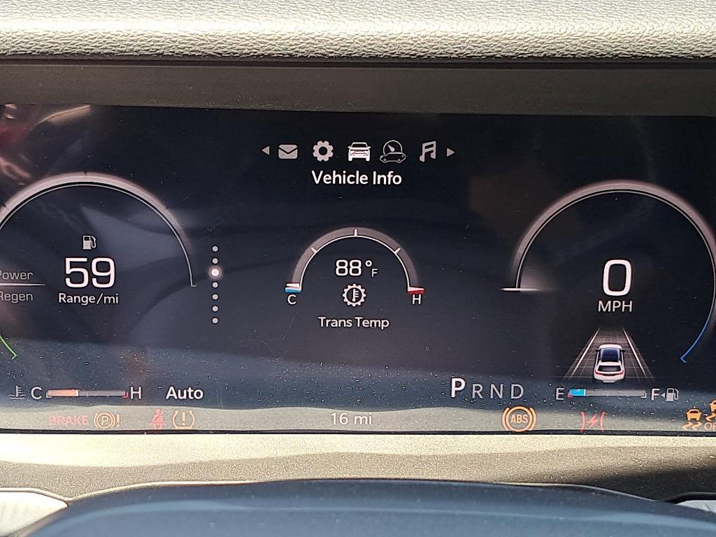 new 2026 Jeep Cherokee car, priced at $39,918
