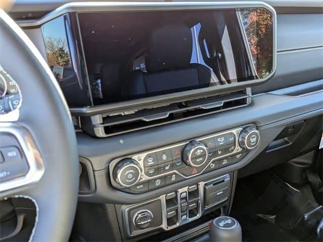 new 2026 Jeep Wrangler car, priced at $51,492
