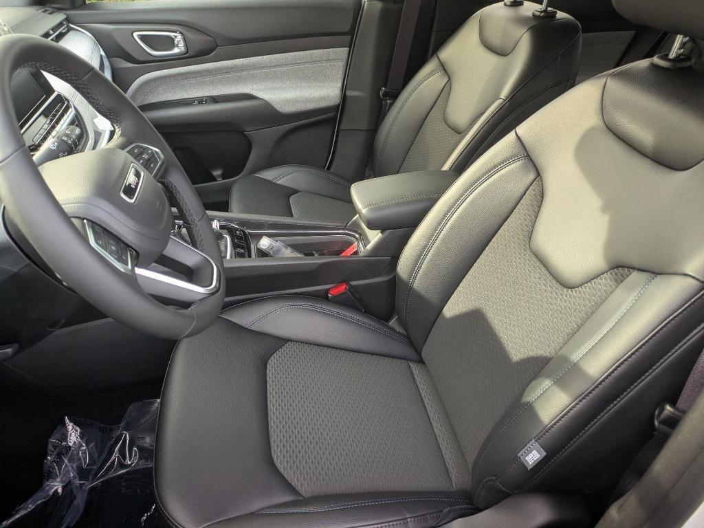 new 2026 Jeep Compass car, priced at $31,215