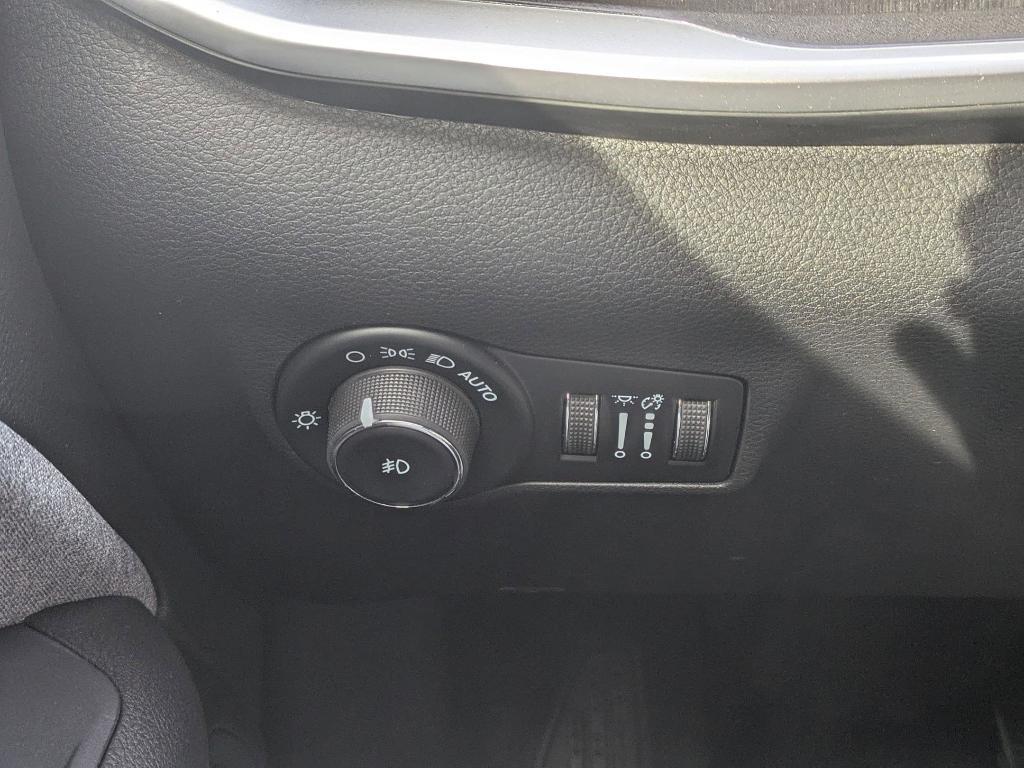 new 2026 Jeep Compass car, priced at $31,810