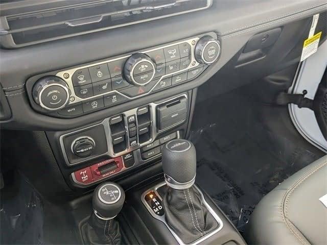 new 2026 Jeep Gladiator car, priced at $53,451