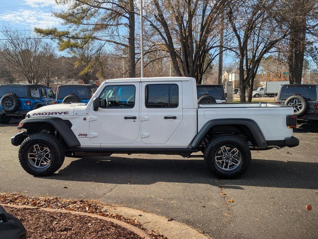 new 2026 Jeep Gladiator car, priced at $59,605
