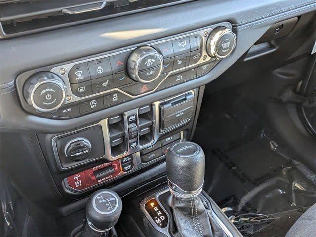 new 2026 Jeep Gladiator car, priced at $57,930