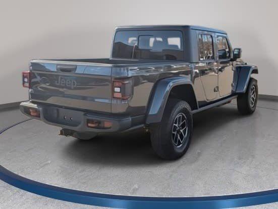 new 2026 Jeep Gladiator car, priced at $57,930