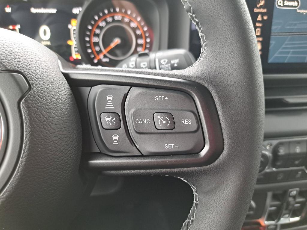 new 2026 Jeep Wrangler car, priced at $61,456