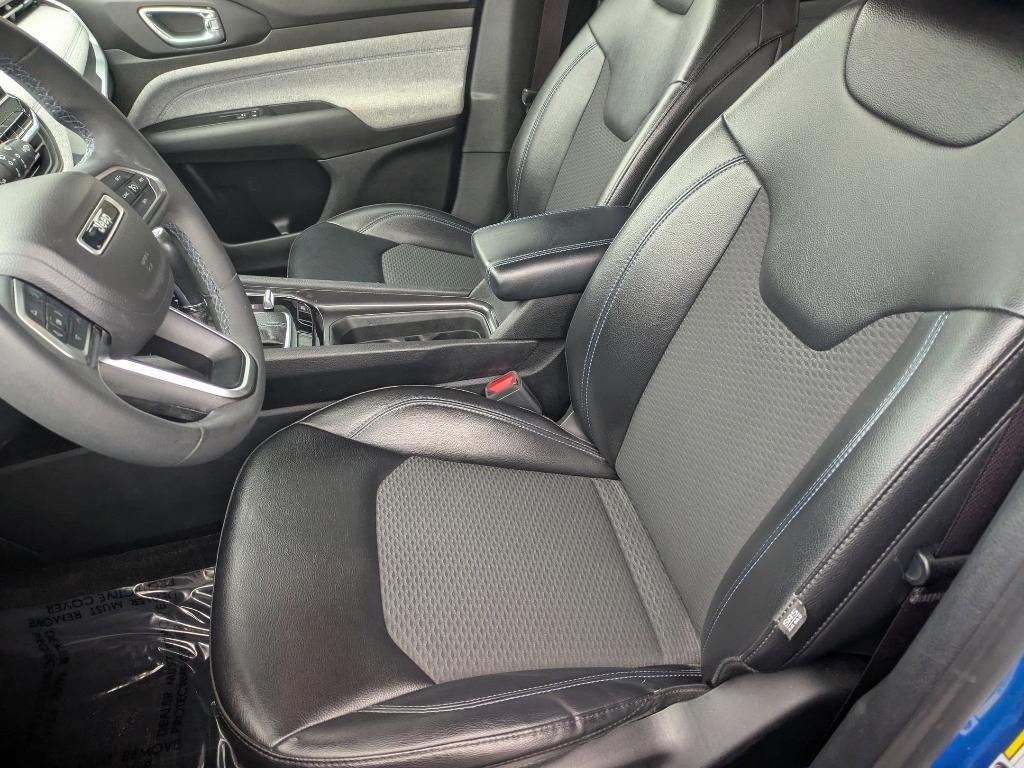 used 2022 Jeep Compass car, priced at $13,359