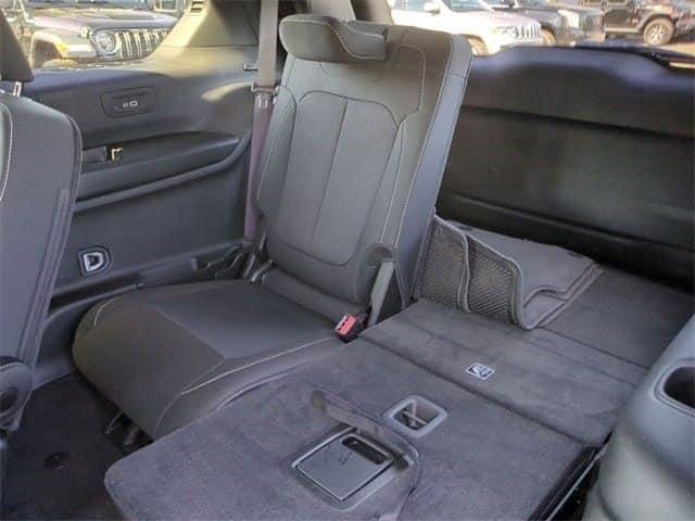 used 2024 Jeep Grand Cherokee L car, priced at $33,991
