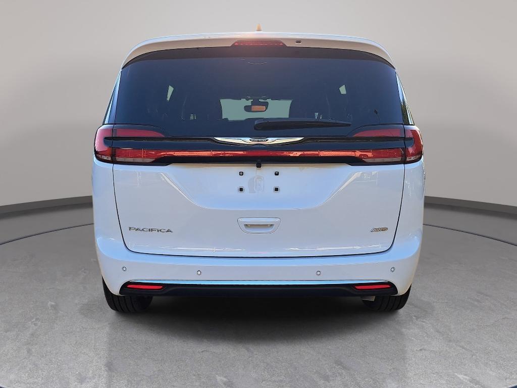 new 2026 Chrysler Pacifica car, priced at $56,074