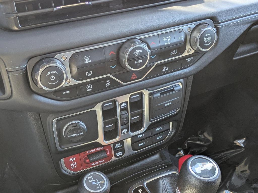 used 2025 Jeep Wrangler car, priced at $40,997