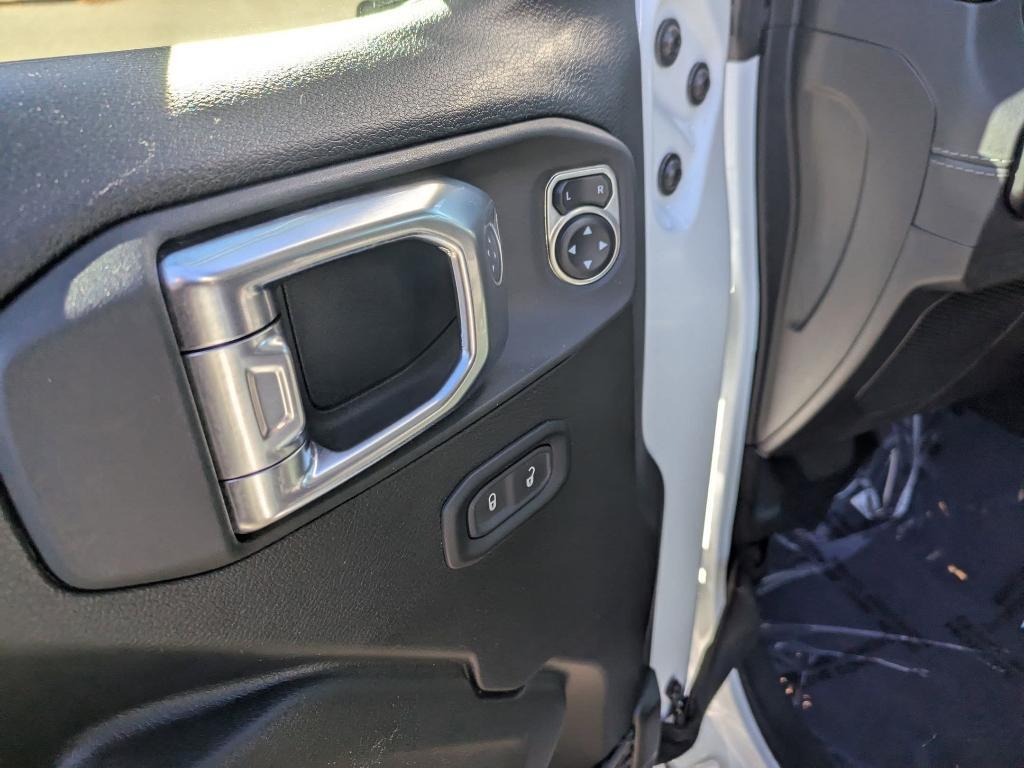 used 2025 Jeep Wrangler car, priced at $40,997