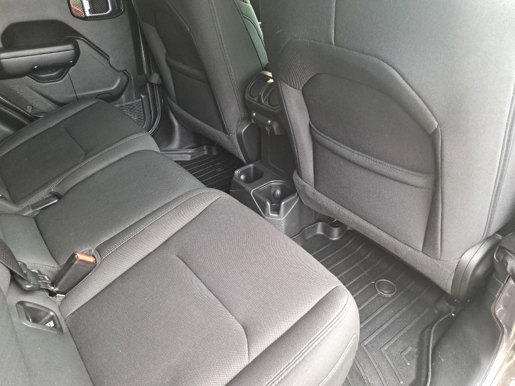 used 2021 Jeep Gladiator car, priced at $32,895