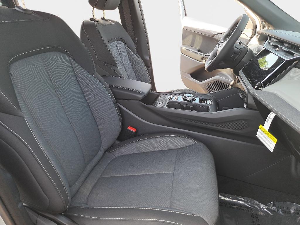 new 2026 Jeep Cherokee car, priced at $40,513