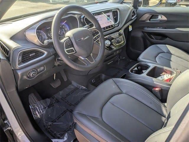new 2026 Chrysler Pacifica car, priced at $39,631
