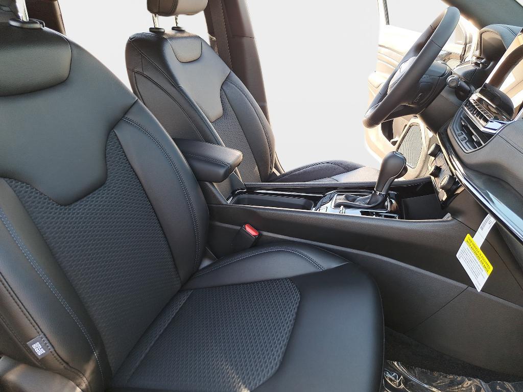 new 2026 Jeep Compass car, priced at $30,187