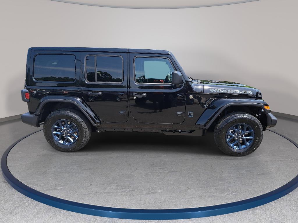 new 2026 Jeep Wrangler car, priced at $47,595