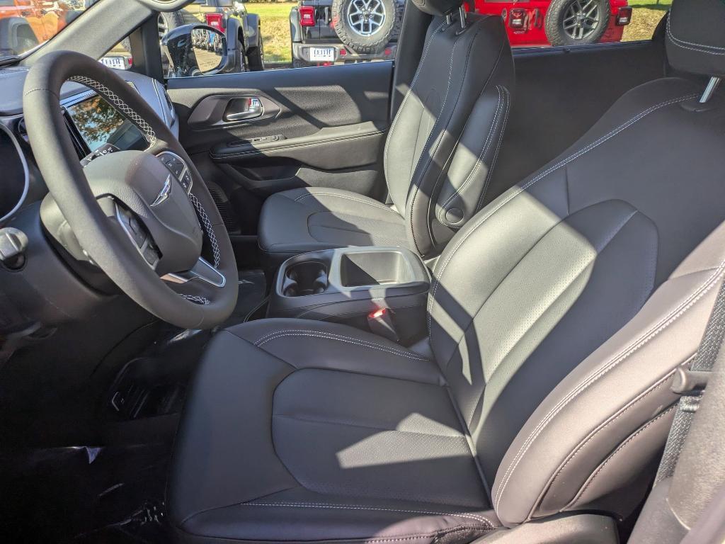 new 2026 Chrysler Pacifica car, priced at $47,145