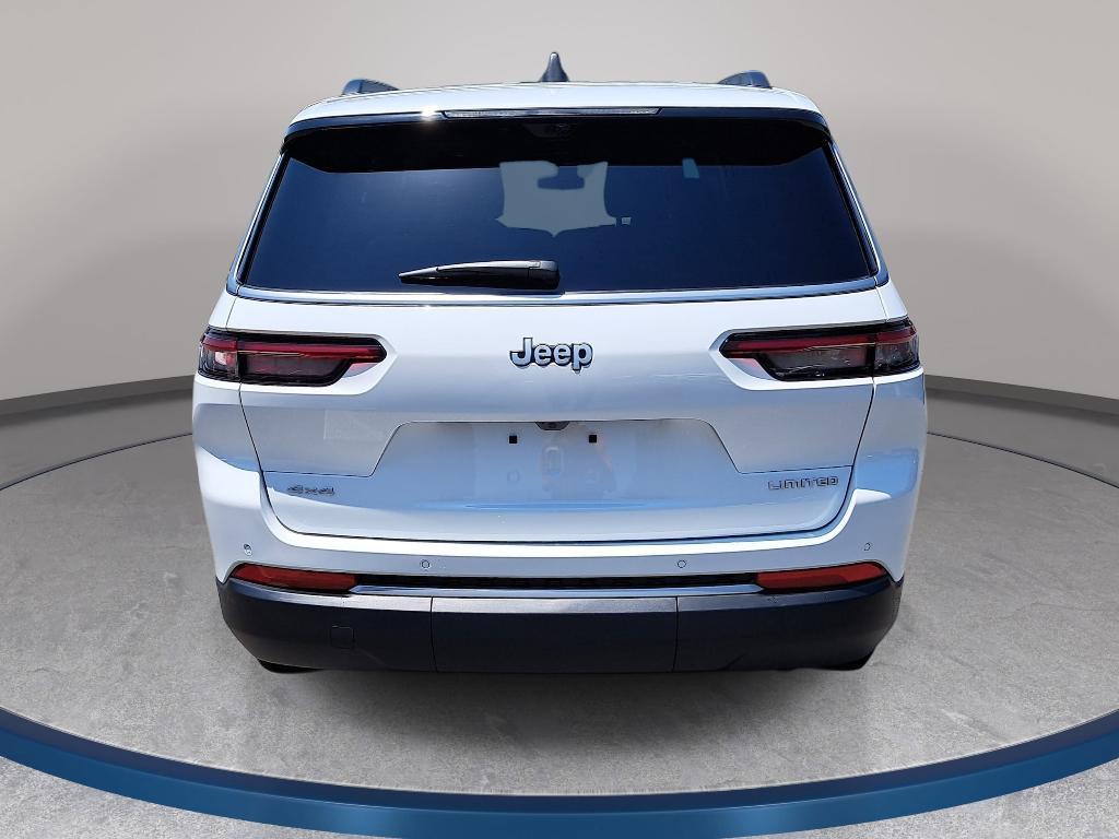 new 2026 Jeep Grand Cherokee car, priced at $52,323