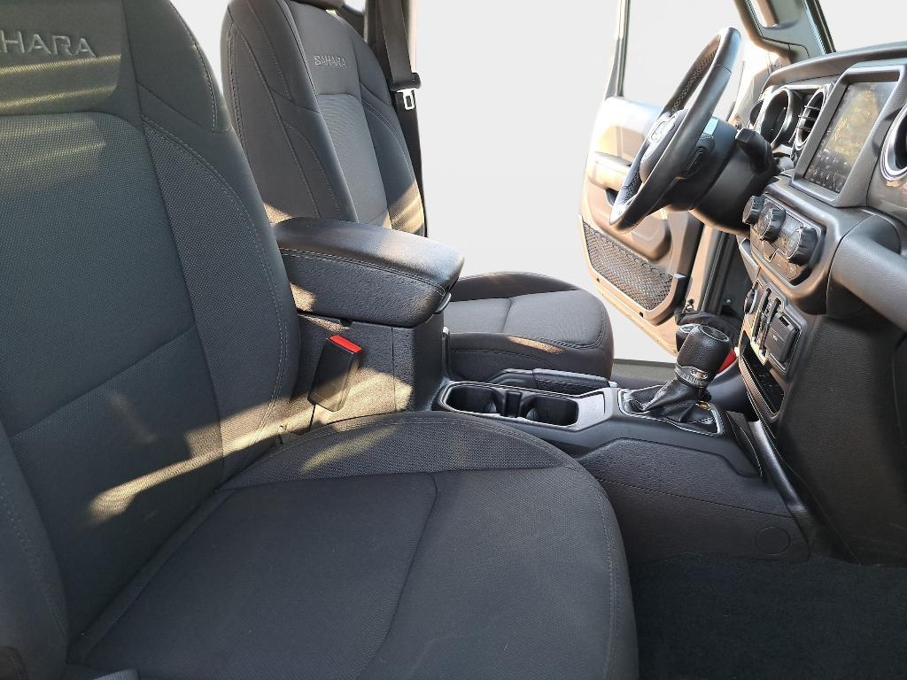 used 2022 Jeep Wrangler Unlimited car, priced at $35,871