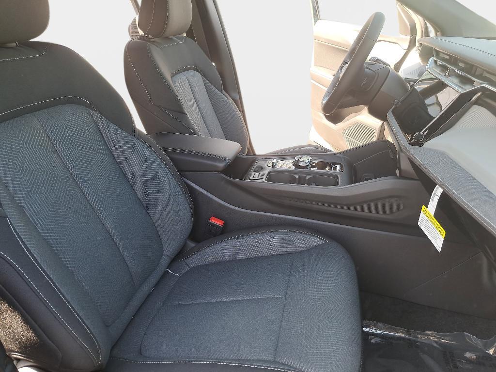 new 2026 Jeep Cherokee car, priced at $39,815