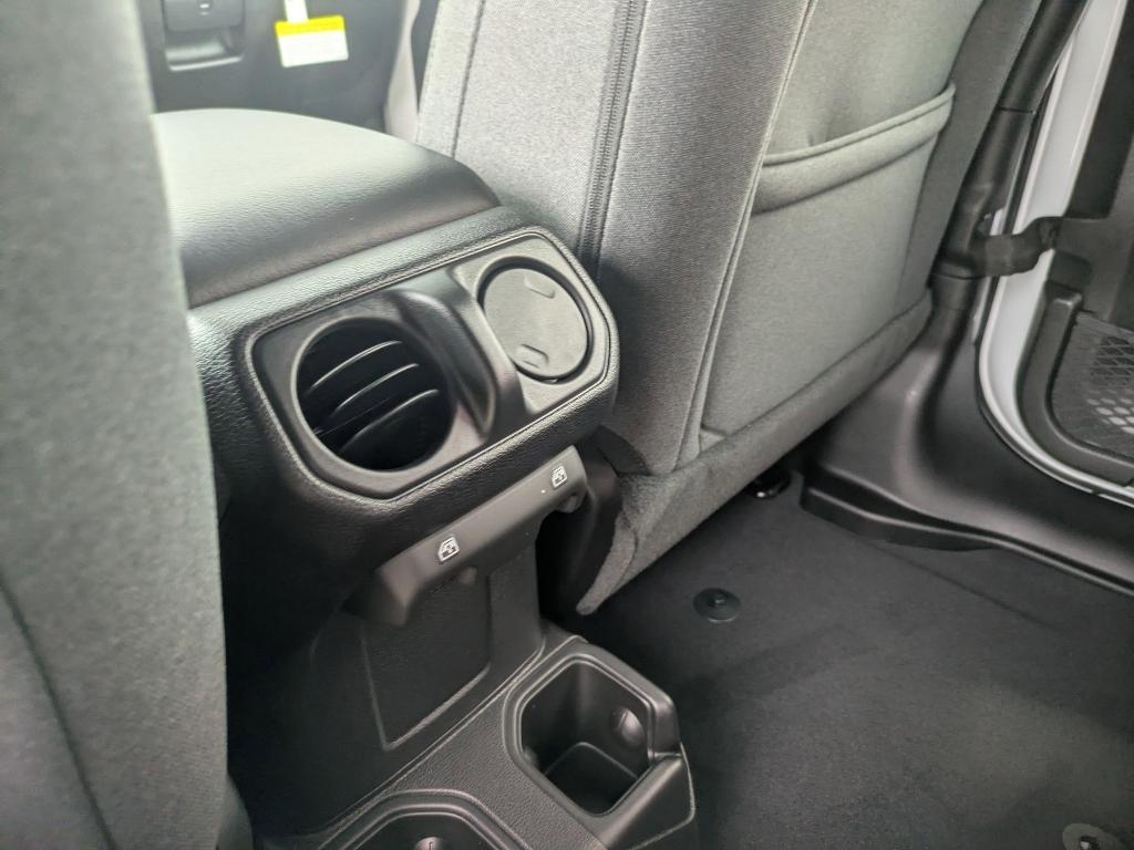 new 2025 Jeep Wrangler car, priced at $48,550