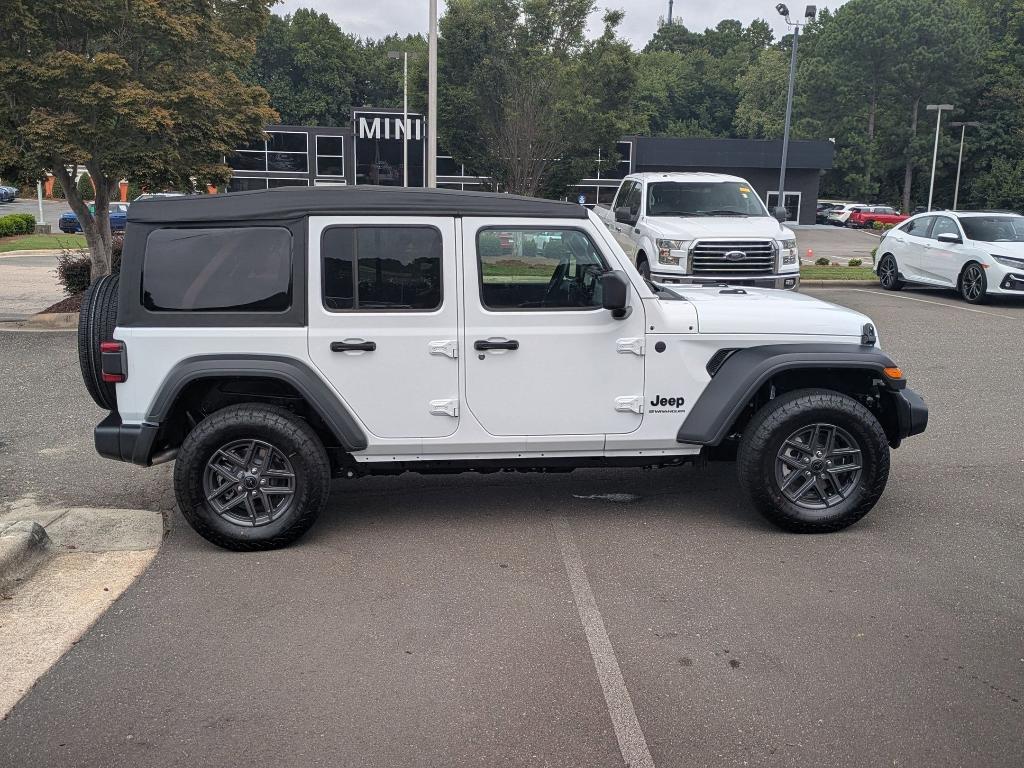 new 2025 Jeep Wrangler car, priced at $48,550