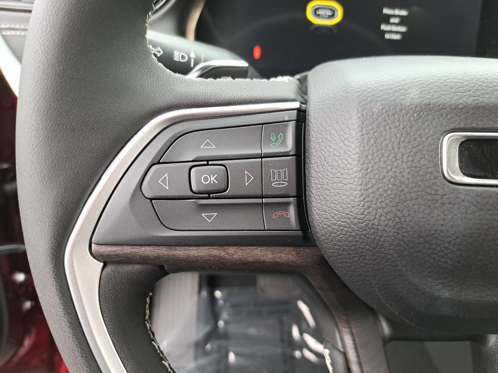 new 2026 Jeep Grand Cherokee car, priced at $49,138