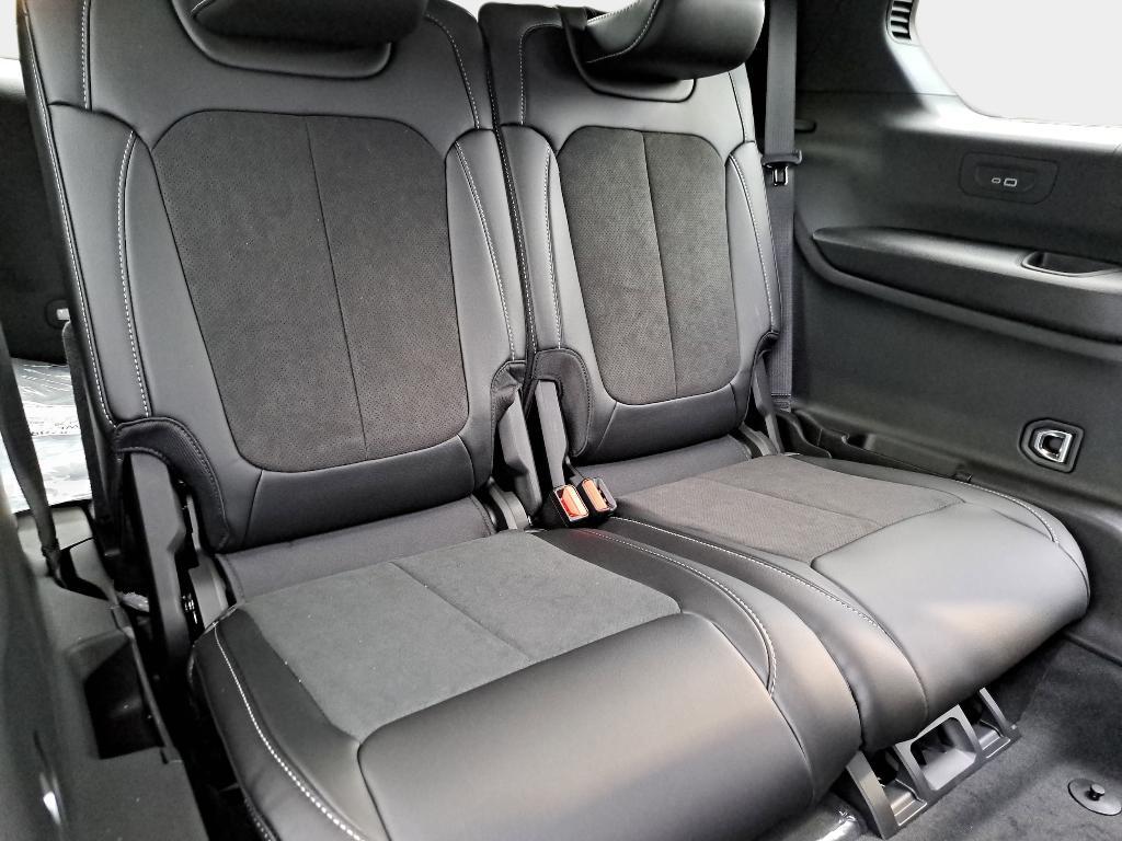 new 2026 Jeep Grand Cherokee L car, priced at $45,851