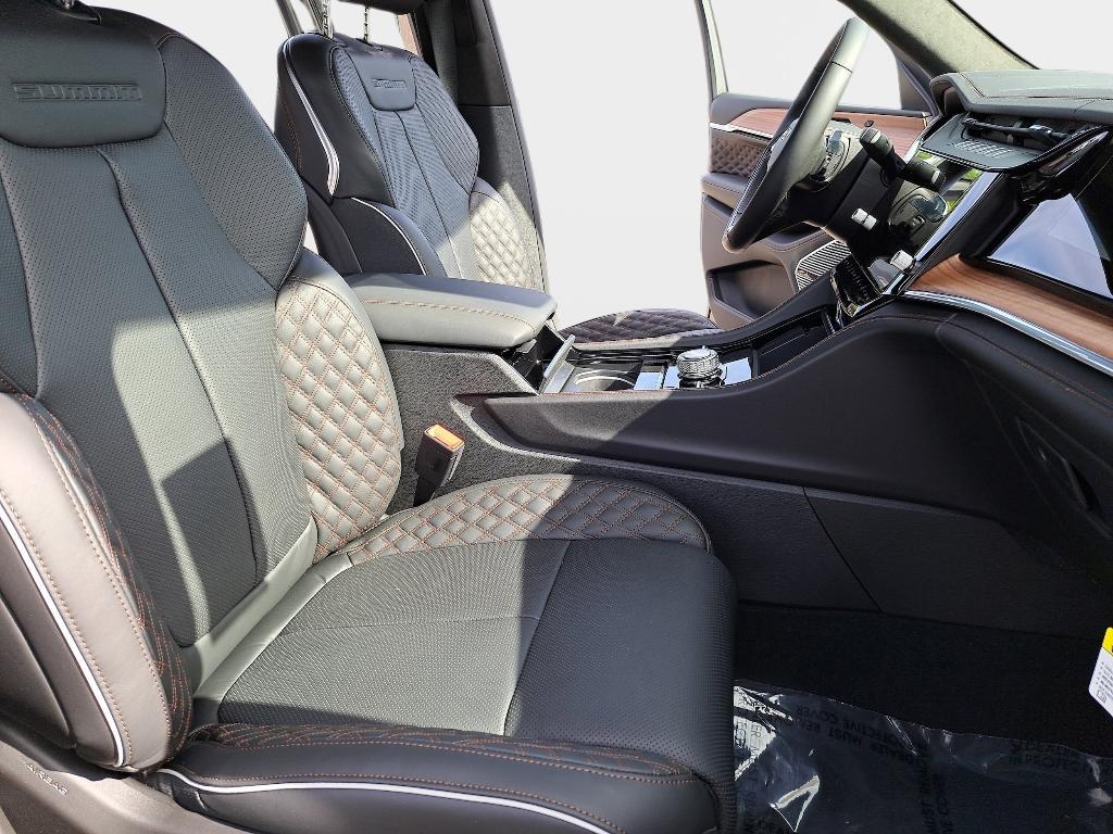 new 2026 Jeep Grand Cherokee L car, priced at $61,638