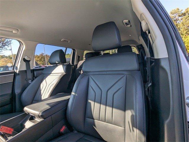used 2025 Hyundai Santa Fe car, priced at $29,799