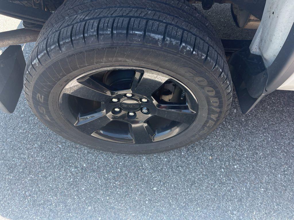 used 2017 GMC Sierra 1500 car, priced at $22,999