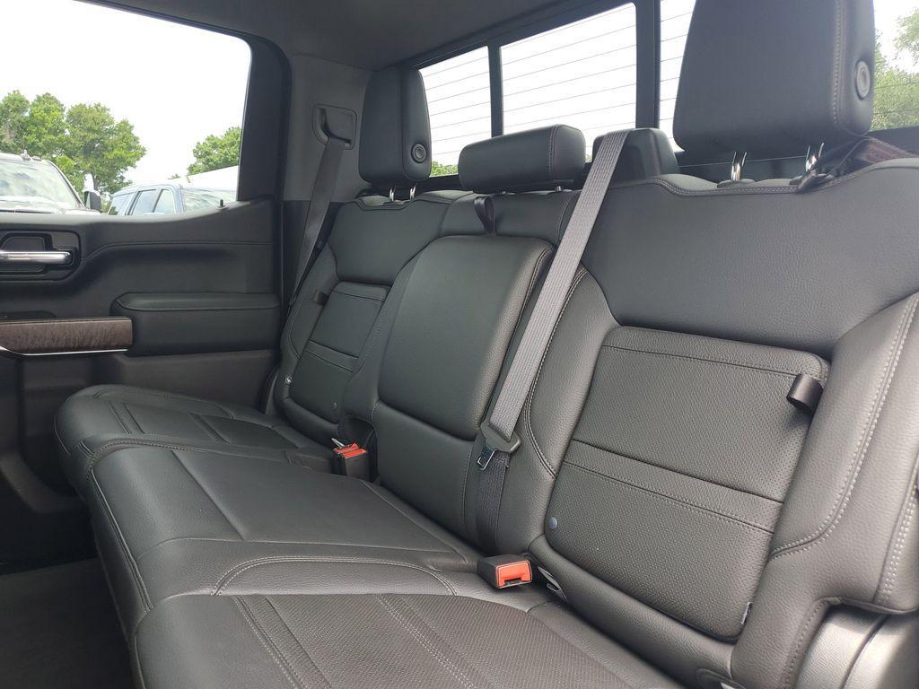 used 2021 GMC Sierra 1500 car, priced at $40,396