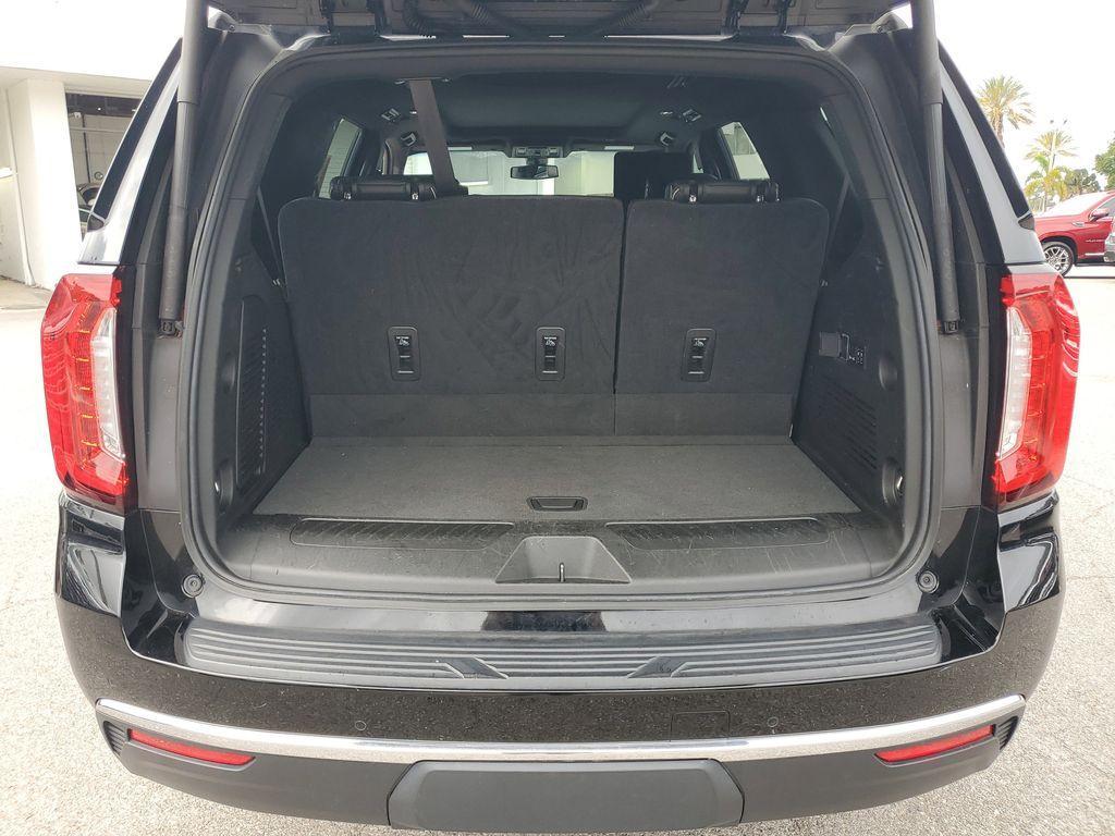 used 2021 GMC Yukon car, priced at $37,896