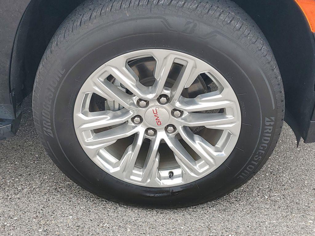 used 2021 GMC Yukon car, priced at $37,896