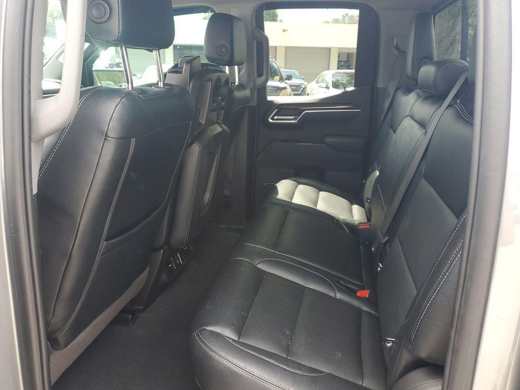 used 2024 GMC Sierra 1500 car, priced at $38,896