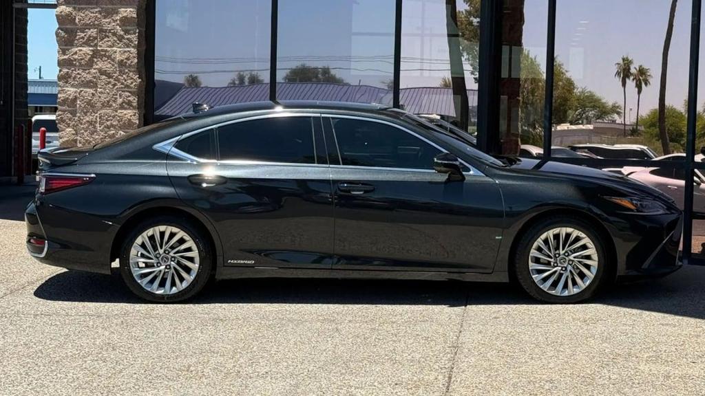 used 2021 Lexus ES 300h car, priced at $26,990