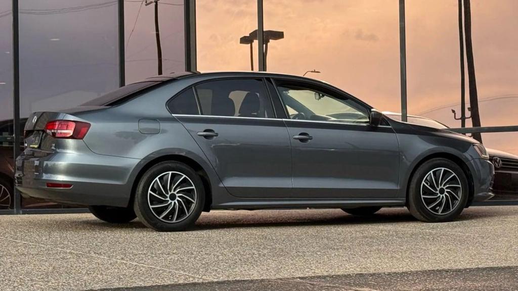 used 2017 Volkswagen Jetta car, priced at $7,990