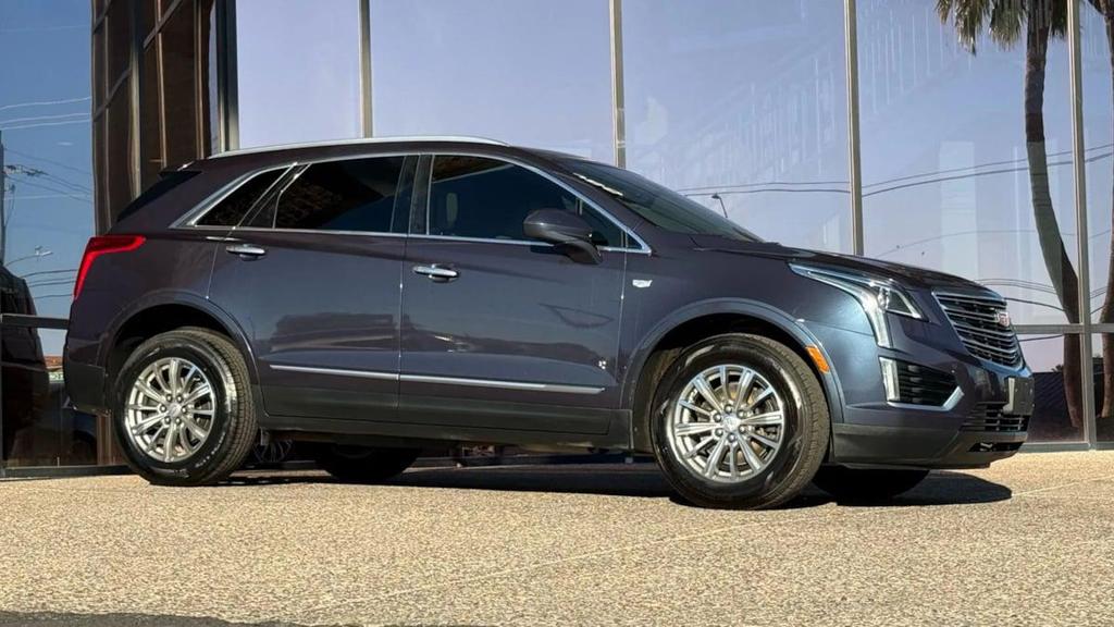 used 2018 Cadillac XT5 car, priced at $14,990