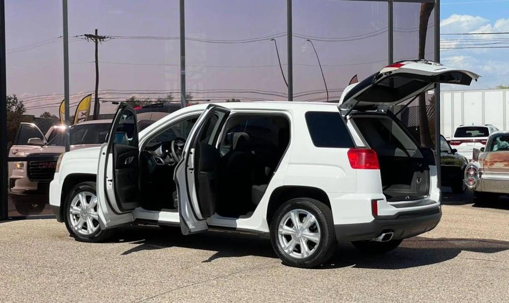 used 2017 GMC Terrain car, priced at $10,990