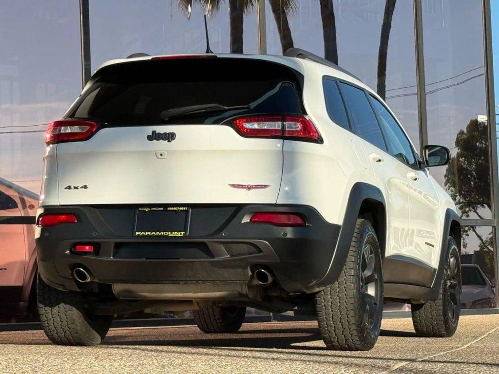 used 2018 Jeep Cherokee car, priced at $11,990