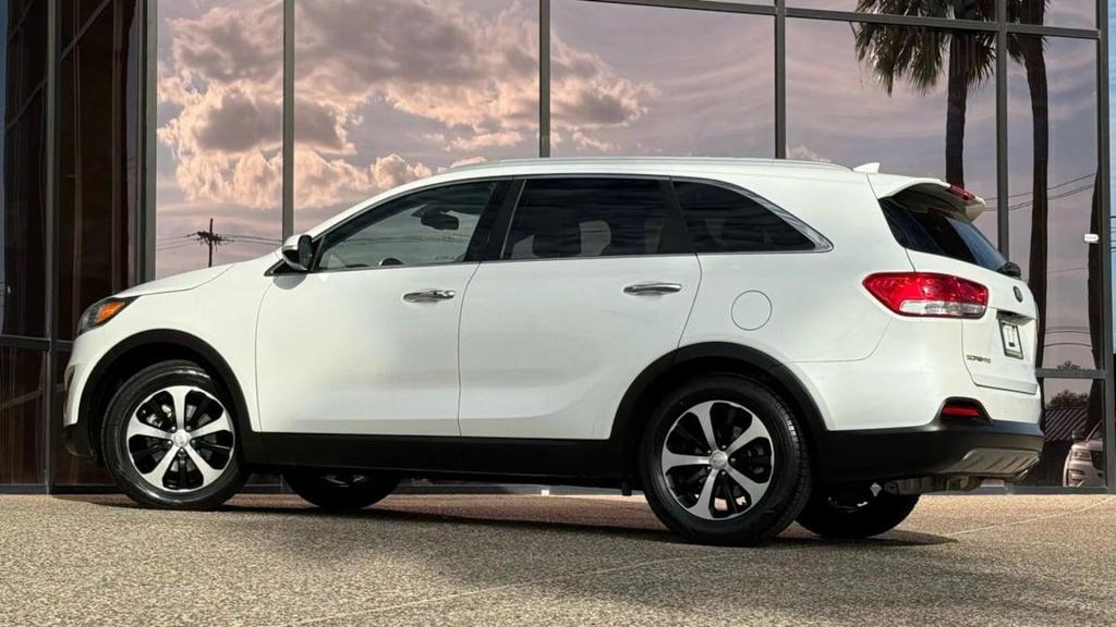 used 2017 Kia Sorento car, priced at $11,490