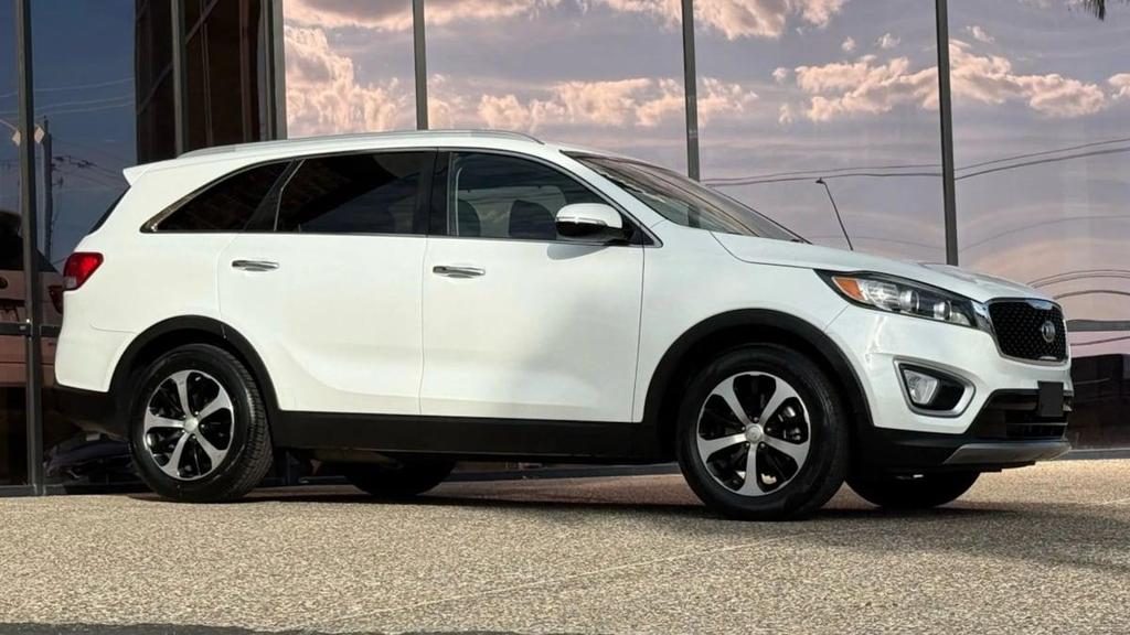 used 2017 Kia Sorento car, priced at $11,490