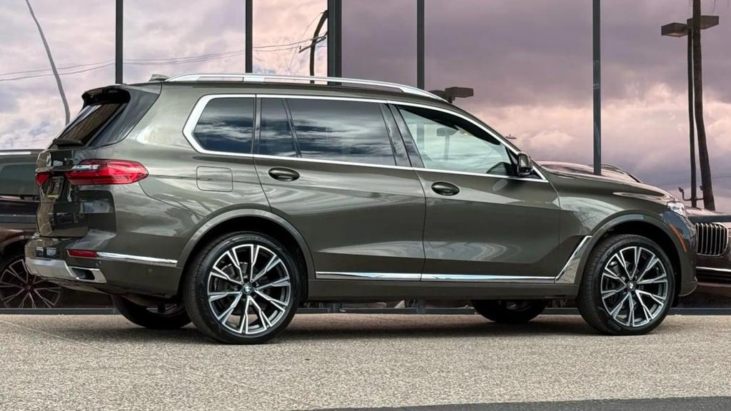 used 2021 BMW X7 car, priced at $35,990