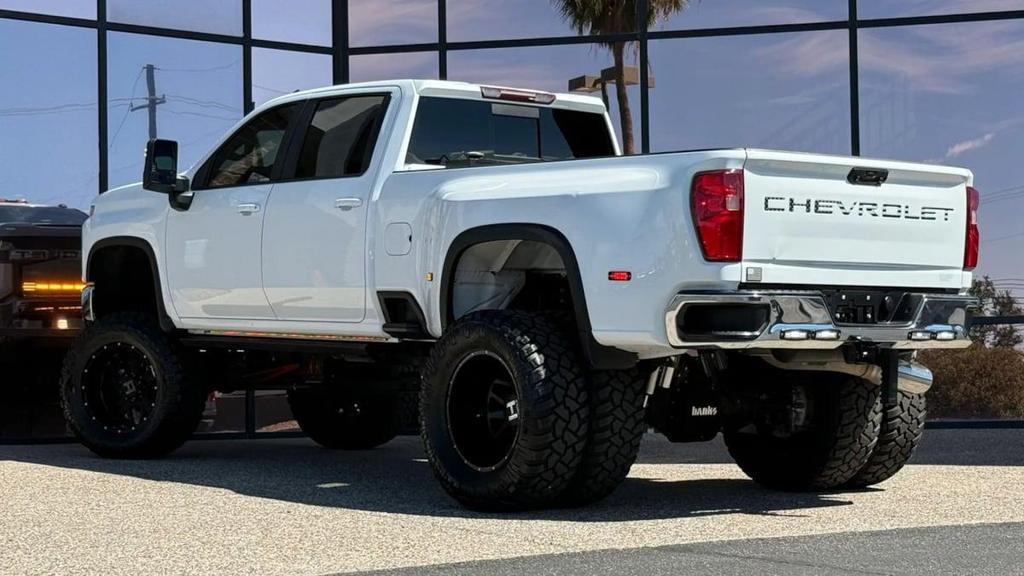 used 2022 Chevrolet Silverado 3500 car, priced at $64,990