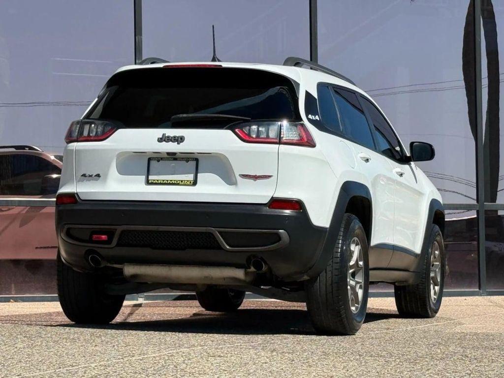 used 2020 Jeep Cherokee car, priced at $15,990
