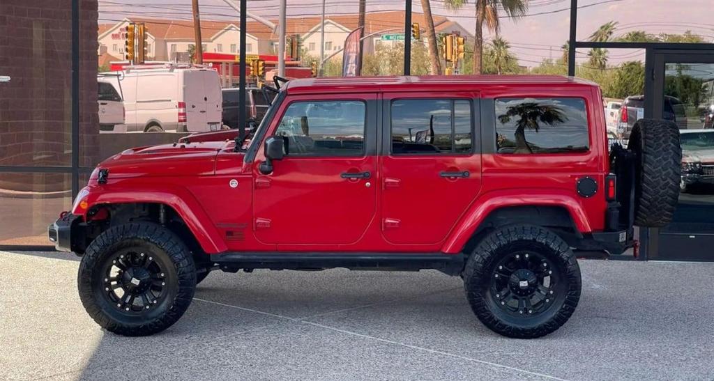 used 2015 Jeep Wrangler Unlimited car, priced at $20,990