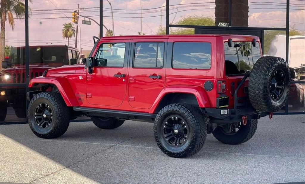 used 2015 Jeep Wrangler Unlimited car, priced at $20,990